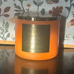 BRAND NEW Vetiver Glow 3 Wick Candle